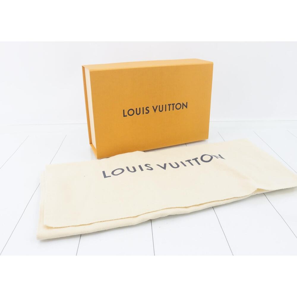 Louis Vuitton Mink Fur Bag Monogram Milla Vision MM Gray Vintage Rare Shoulder - Picture 14 of 14